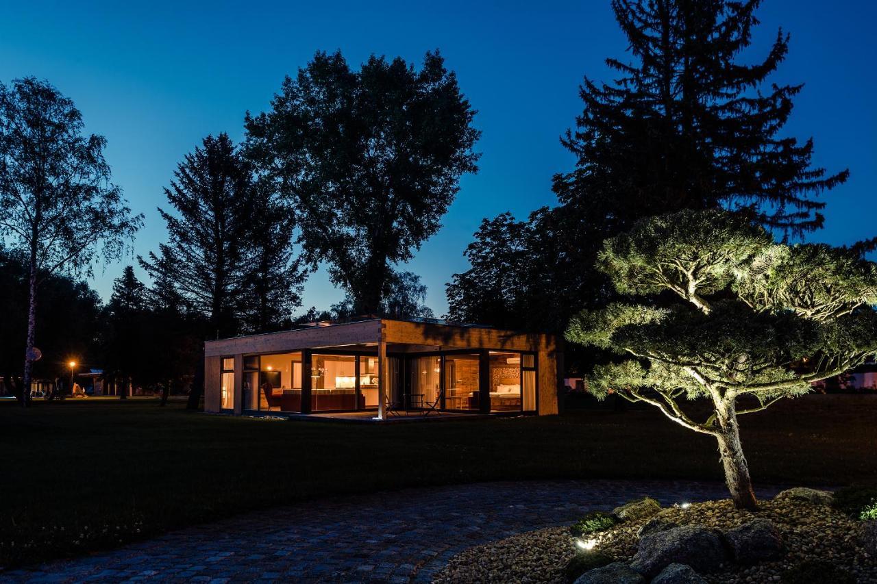 Villa Resort & Organic Spa - Luxusni Apartman S Virivkou Ceske Budejovice Ngoại thất bức ảnh